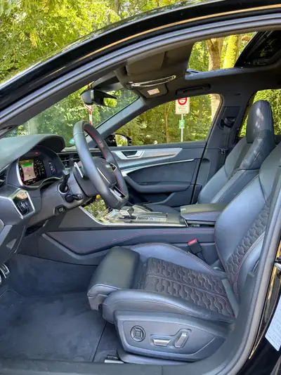 Audi RS6 Avant 2024 — Break haute performance, quasi neuf avec garantie constructeur — Miniatur 8