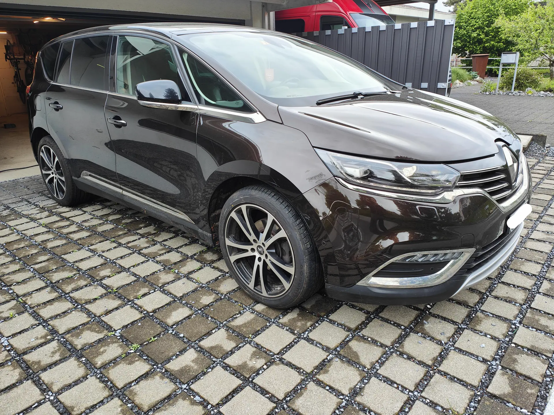 Renault Espace 1.6 dCi 160 — Monospace 7 places, diesel efficace, sans sinistre — Außenansicht