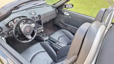 Porsche 718 Boxster S 3.4 — Roadster sportif authentique, 295 ch et boîte manuelle — tableau de bord