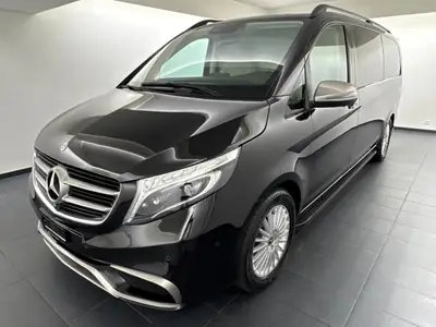 Mercedes-Benz V 250 d EL 4Matic — Monospace premium 6 places, traction intégrale, kilométrage modéré — exterior view