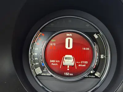 Fiat 500 1.0 Hybrid Swiss Edition 2024 — Citadine écologique et stylée — Miniatur 11