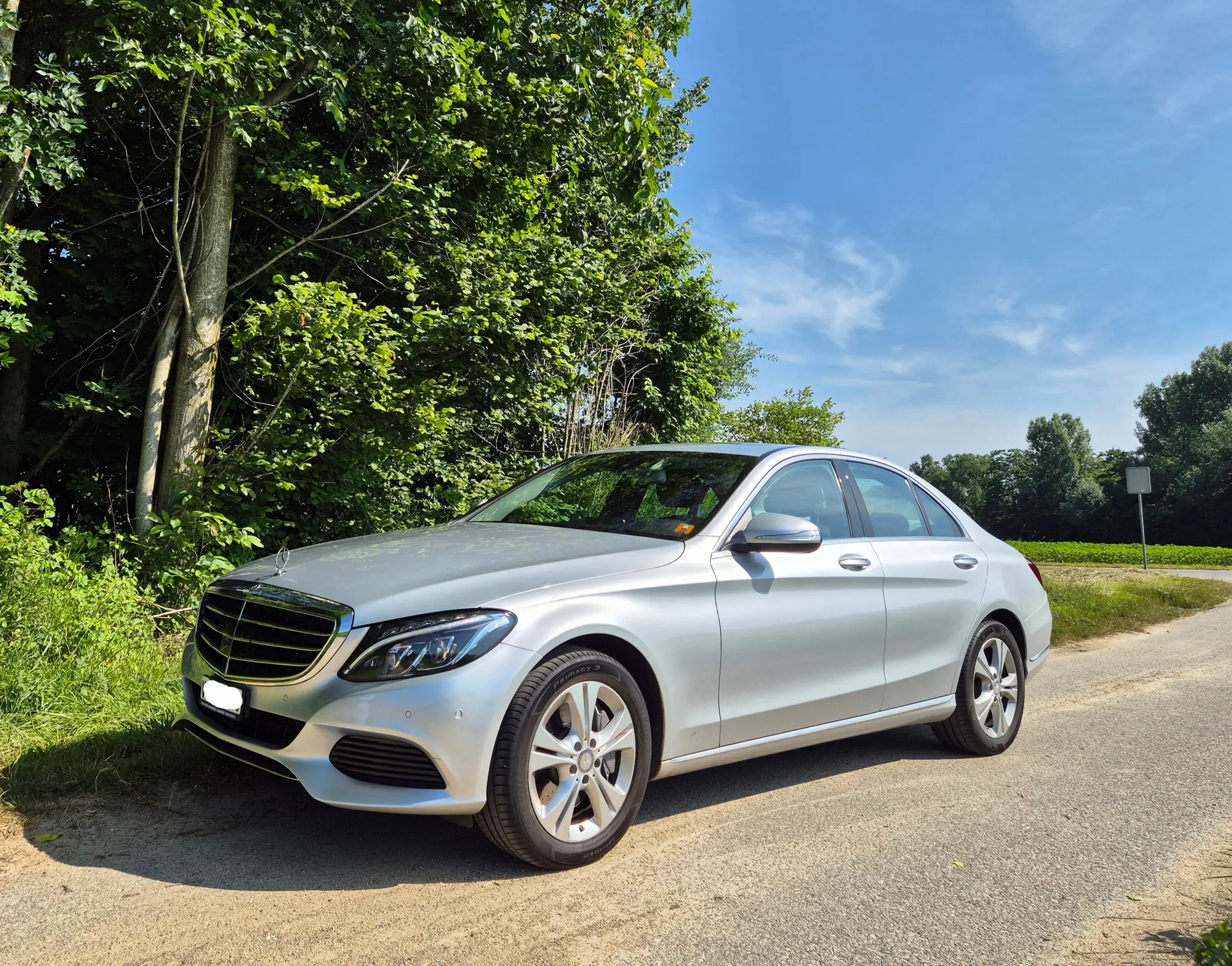 Mercedes-Benz C 400 Exclusive 4Matic — Berline sportive 333 ch, seulement 64'000 km — vista esterna