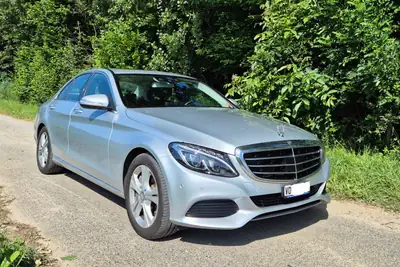 Mercedes-Benz C 400 Exclusive 4Matic — Berline sportive 333 ch, seulement 64'000 km — fianco
