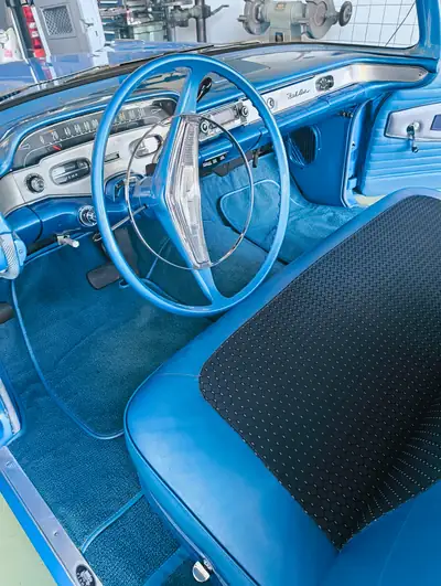 Chevrolet Bel Air 1958 — Icône américaine authentique, 134'000 km — Armaturenbrett