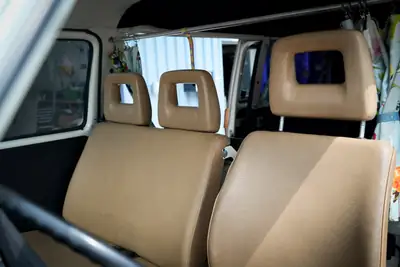 VW T3 Typ 2 1990 — Le légendaire Bulli orange, icône rétro incontournable — détail
