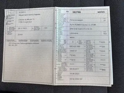 Alfa Romeo Giulia 2.2 JTDM Super — Berline diesel élégante, 157000 km, transmission automatique — Miniatur 7