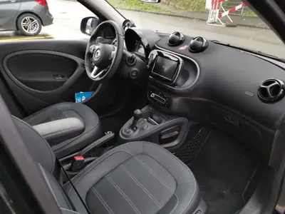 Smart ForFour EQ Prime 2019 — Électrique urbain, 7'900 km seulement — Miniature 7
