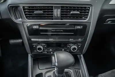 Audi Q5 2.0 TDI Quattro 2013 — SUV premium diesel, contrôle technique du jour — Thumbnail 17