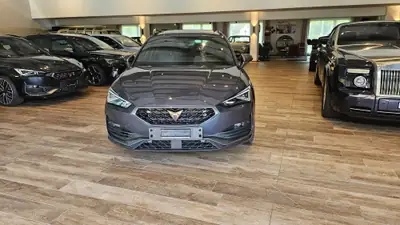 CUPRA Leon ST 2.0 TSI VZ 4Drive — Break sportif 310 ch, 4×4, excellent état — rear view