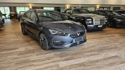 CUPRA Leon ST 2.0 TSI VZ 4Drive — Break sportif 310 ch, 4×4, excellent état — dashboard