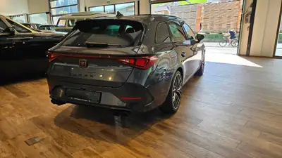 CUPRA Leon ST 2.0 TSI VZ 4Drive — Break sportif 310 ch, 4×4, excellent état — Thumbnail 9
