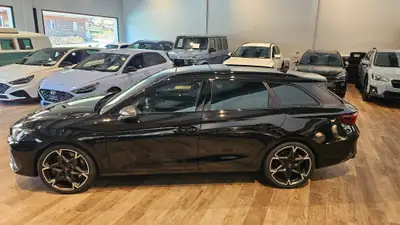 CUPRA Leon ST 2.0 TSI — Break sportif 370 ch, 4WD et équipements premium — Miniatur 17