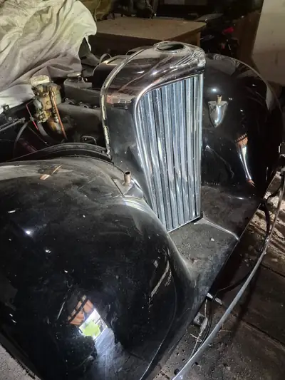 Jaguar MK 4 SS 1.5 — Classique britannique 1947, berline élégante d'exception — interni