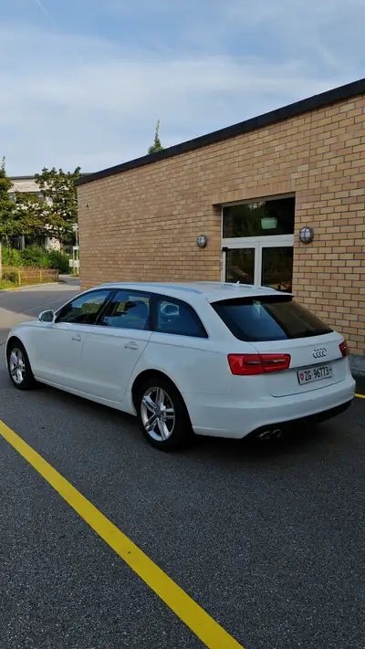 Audi A6 Avant 2.0 TDI — Break spacieux, diesel économe et fiable — arrière