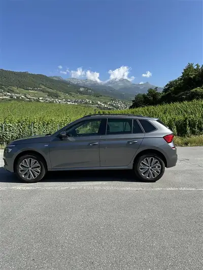 Skoda Kamiq 1.0 TSI Tour — Petit SUV urbain économe, 25 500 km seulement — intérieur
