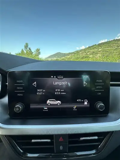 Skoda Kamiq 1.0 TSI Tour — Petit SUV urbain économe, 25 500 km seulement — Miniature 11