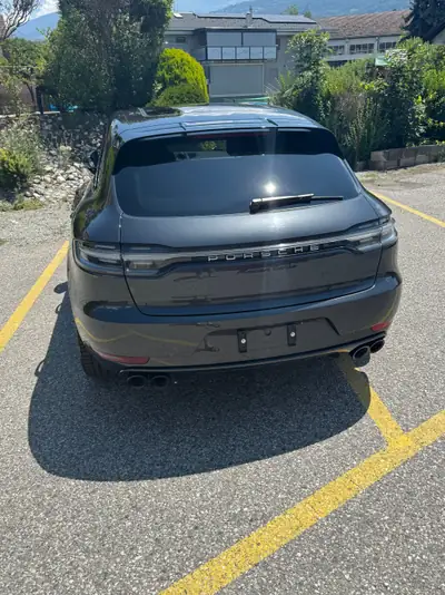 Porsche Macan Turbo PDK — SUV sportif 440 ch, seulement 49 500 km — Thumbnail 9