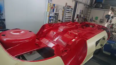 Alfa Romeo Spider Veloce 1750 — Cabriolet légendaire 1968, 44'000 km d'histoire — Miniature 21