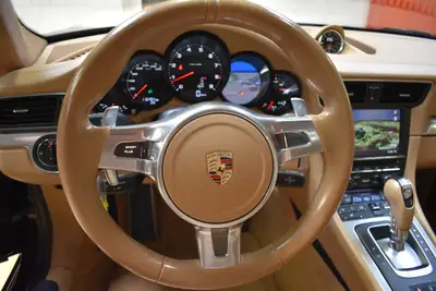 Porsche 911 Carrera PDK 2012 — Icône sportive, entretien premium récent — Miniature 23