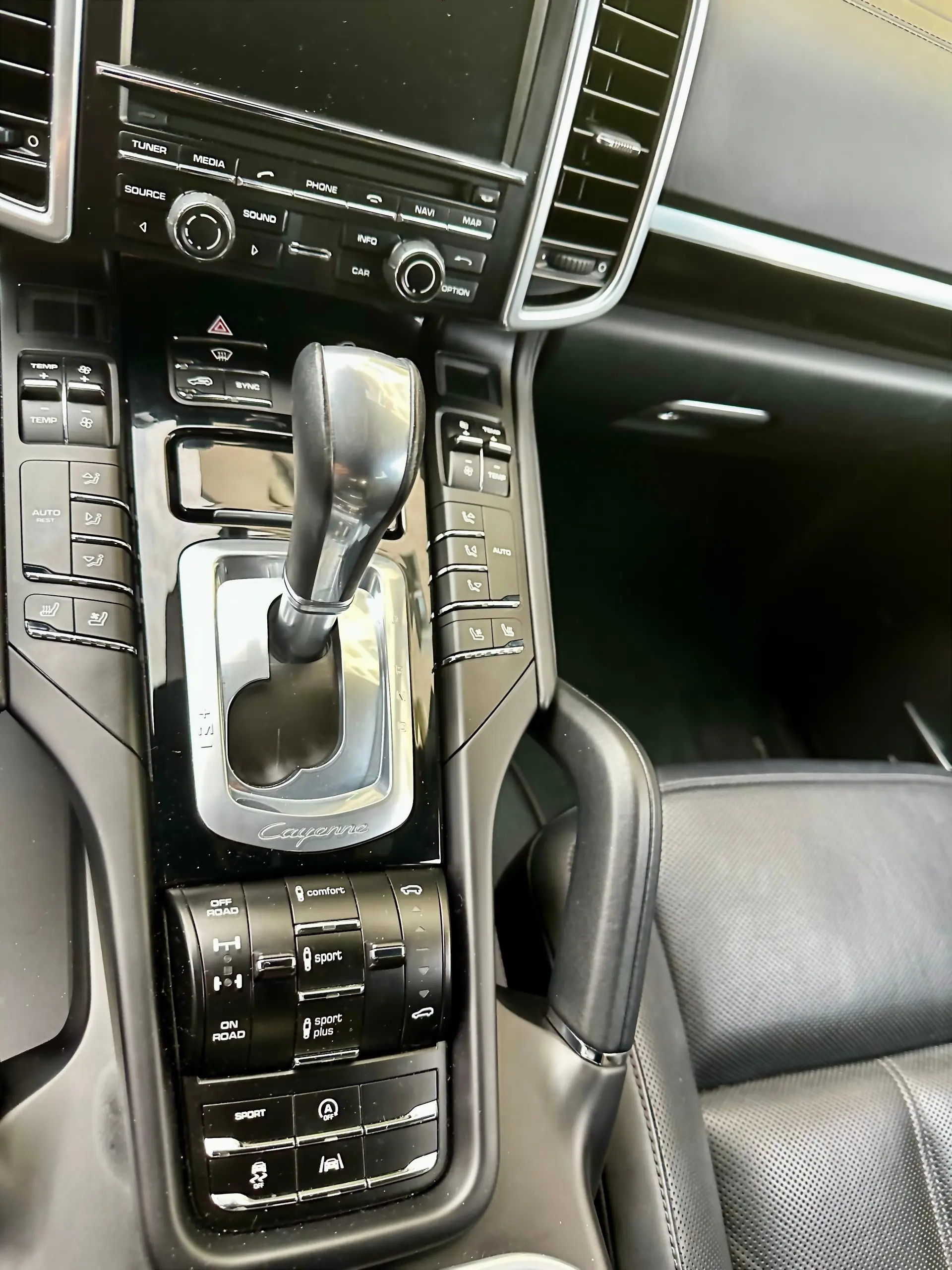 Porsche Cayenne 2015 occasion Bäch — 4