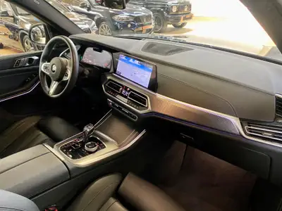 BMW X5 xDrive M50d — SUV premium diesel 400 ch, première main, 82 500 km — Miniature 10