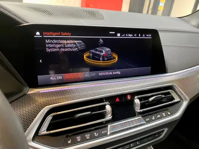 BMW X5 xDrive M50d — SUV premium diesel 400 ch, première main, 82 500 km — Miniature 21