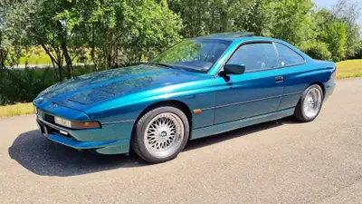 BMW 850Ci A — Coupé Gran Turismo mythique, 300 ch et élégance intemporelle — vista esterna
