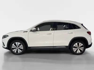 Mercedes-Benz EQA 350 4Matic — SUV électrique performant, 78'000 km, première main — Heckansicht