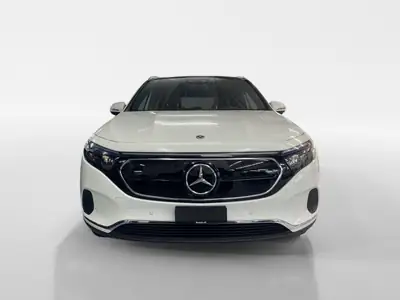 Mercedes-Benz EQA 350 4Matic — SUV électrique performant, 78'000 km, première main — Seitenansicht