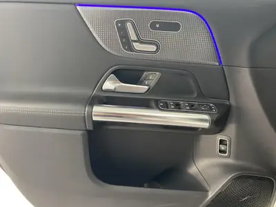 Mercedes-Benz EQA 350 4Matic — SUV électrique performant, 78'000 km, première main — Miniatur 9