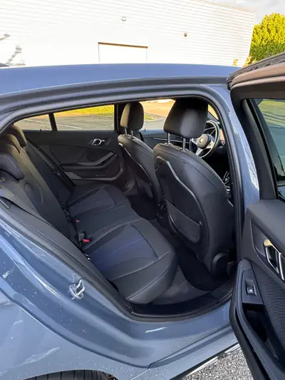 BMW M135i xDrive Steptronic — Sportive compacte 306 ch, transmission automatique, 55 000 km — Miniature 18