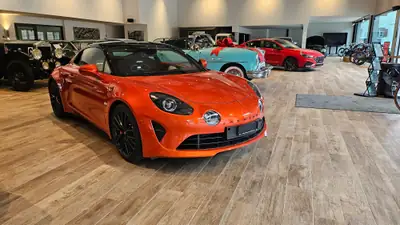 Alpine A110 S 2024 — Le coupé français haute performance, 300 ch, quasi neuf — dashboard