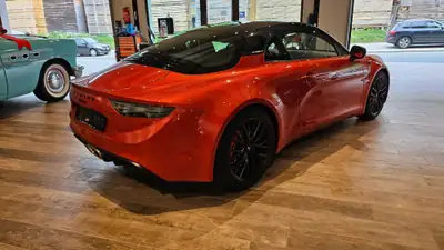 Alpine A110 S 2024 — Le coupé français haute performance, 300 ch, quasi neuf — Thumbnail 9