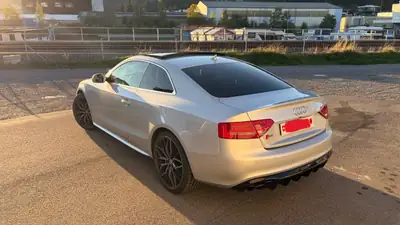 Audi S5 Coupé 4.2 FSI — 353 ch, design sportif, historique sans sinistre — Miniature 7
