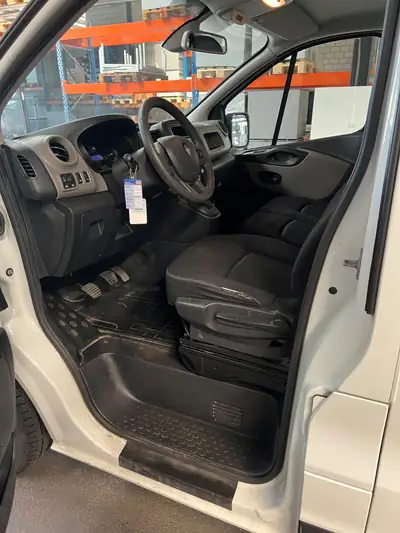 Renault Trafic dCi120 — Utilitaire fiable et économe, 280000 km documentés — Miniatur 9
