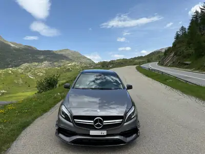 Mercedes-AMG A 45 4Matic — Compacte sportive 381 ch, transmission DCT 7 rapports — Innenraum