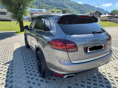 Porsche Cayenne S Diesel — SUV premium aux performances brutes, entretien irréprochable — Detail