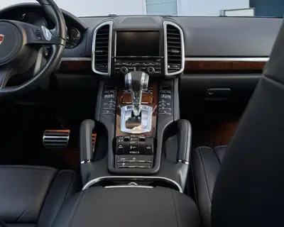 Porsche Cayenne S Diesel — SUV premium aux performances brutes, entretien irréprochable — Miniatur 9