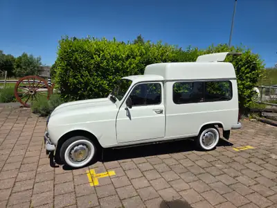 Renault 4 F6 1979 — Icône française restaurée, 65'000 km seulement — Außenansicht