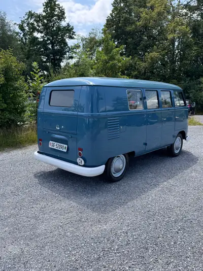 VW T1 Typ 23 (1959) — Légende rétro restaurée, ancienne ambulance militaire — Miniatura 7