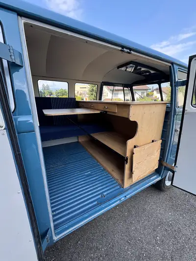 VW T1 Typ 23 (1959) — Légende rétro restaurée, ancienne ambulance militaire — Miniatura 17