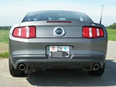 Ford Mustang 5.0 GT — Muscle car légendaire, boîte manuelle, 412 ch — Miniature 8