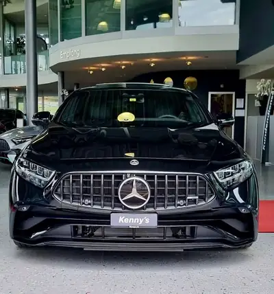 Mercedes-Benz CLS 53 AMG 4Matic+ — Berline sportive hybride, 32 900 km seulement — vista esterna