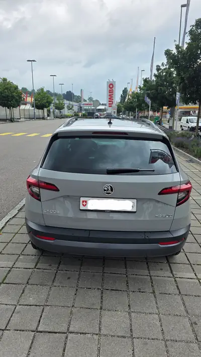 Skoda Karoq 1.5 TSI ACT Style DSG — SUV compact fiable, 155'000 km, sans sinistre — Detail