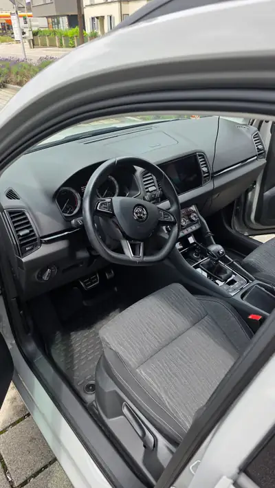 Skoda Karoq 1.5 TSI ACT Style DSG — SUV compact fiable, 155'000 km, sans sinistre — Miniatur 16