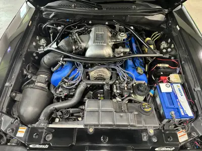 Ford Mustang SVT Cobra 1998 — Muscle car légendaire, 306 ch et boîte manuelle — interni