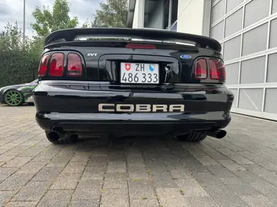 Ford Mustang SVT Cobra 1998 — Muscle car légendaire, 306 ch et boîte manuelle — Miniatura 10