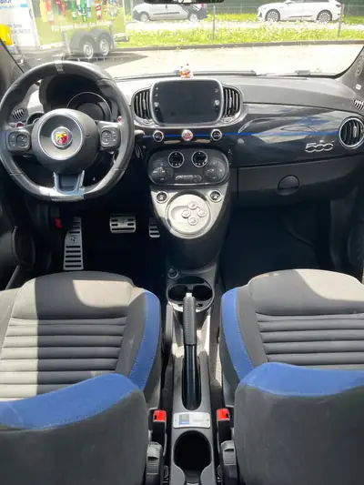 Fiat 595 Abarth 1.4 Turbo Yamaha Monster — Sportive compacte, 20 500 km seulement — Thumbnail 7