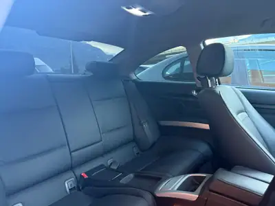 BMW 320d xDrive Coupé — Diesel performant, traction intégrale, design coupé intemporel — dashboard