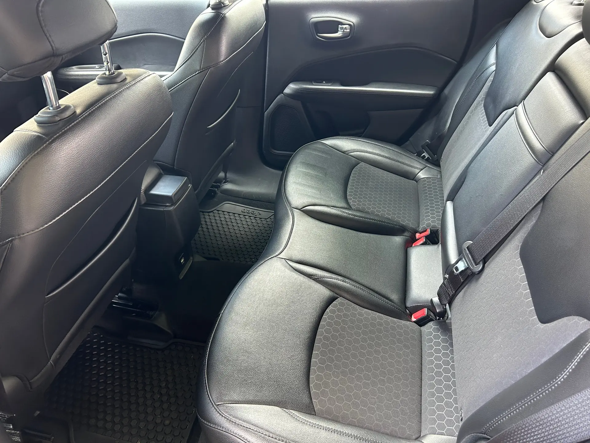 Jeep Compass 2019 occasion Hilterfingen — 4